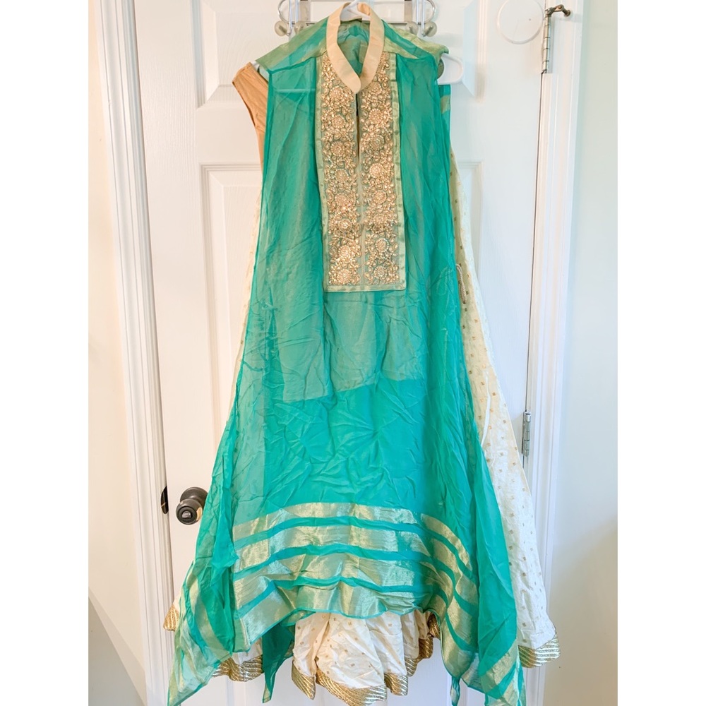 Indian wedding guest outfit